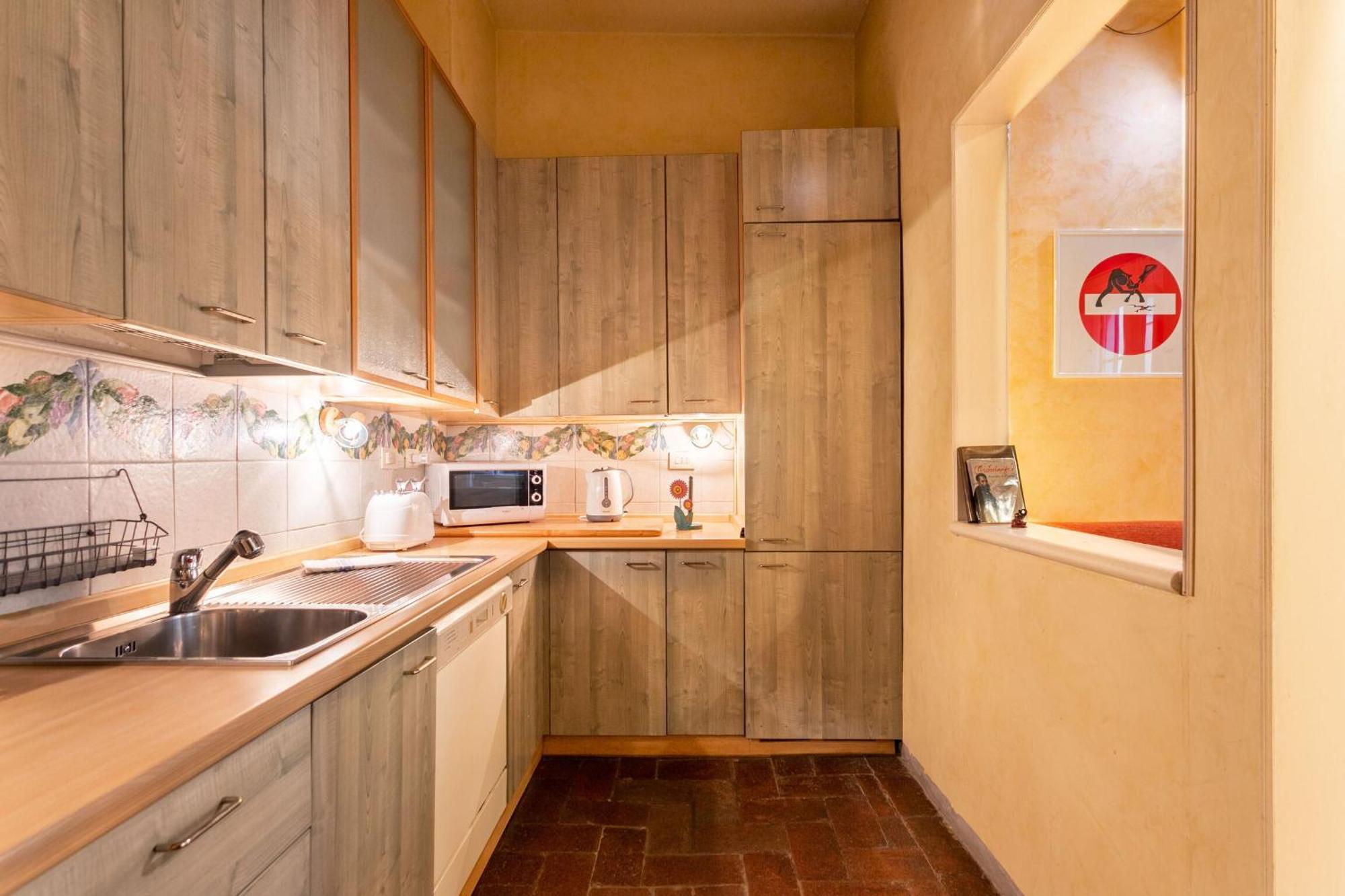 Antonino By Halldis Florencia Exterior foto